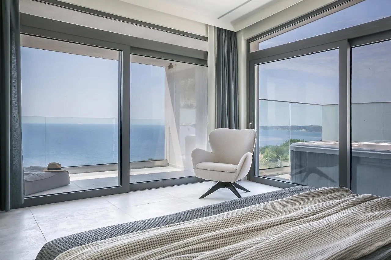 Oikos Boutique Residences Plateies