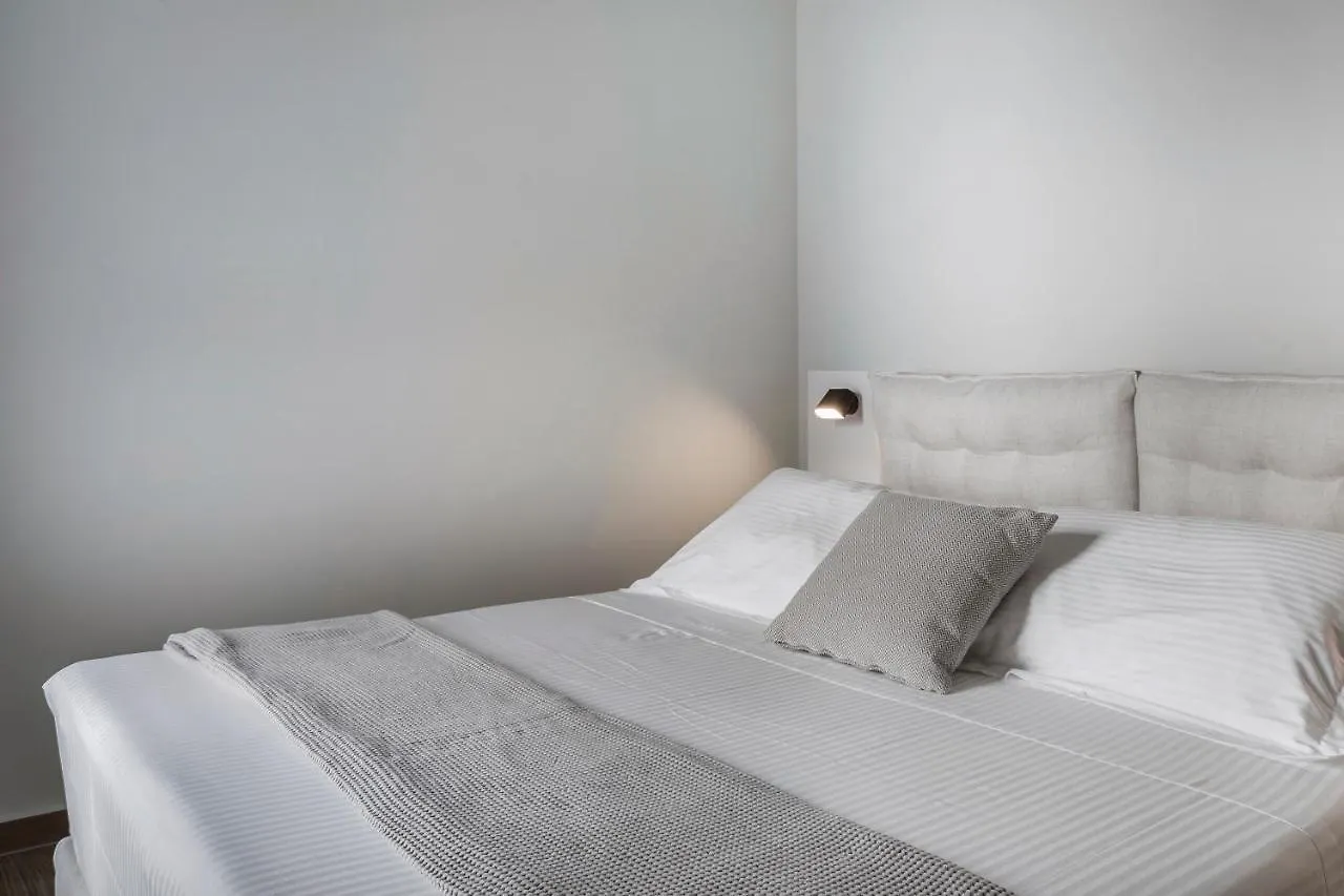 ヴィラ Oikos Boutique Residences Plateies