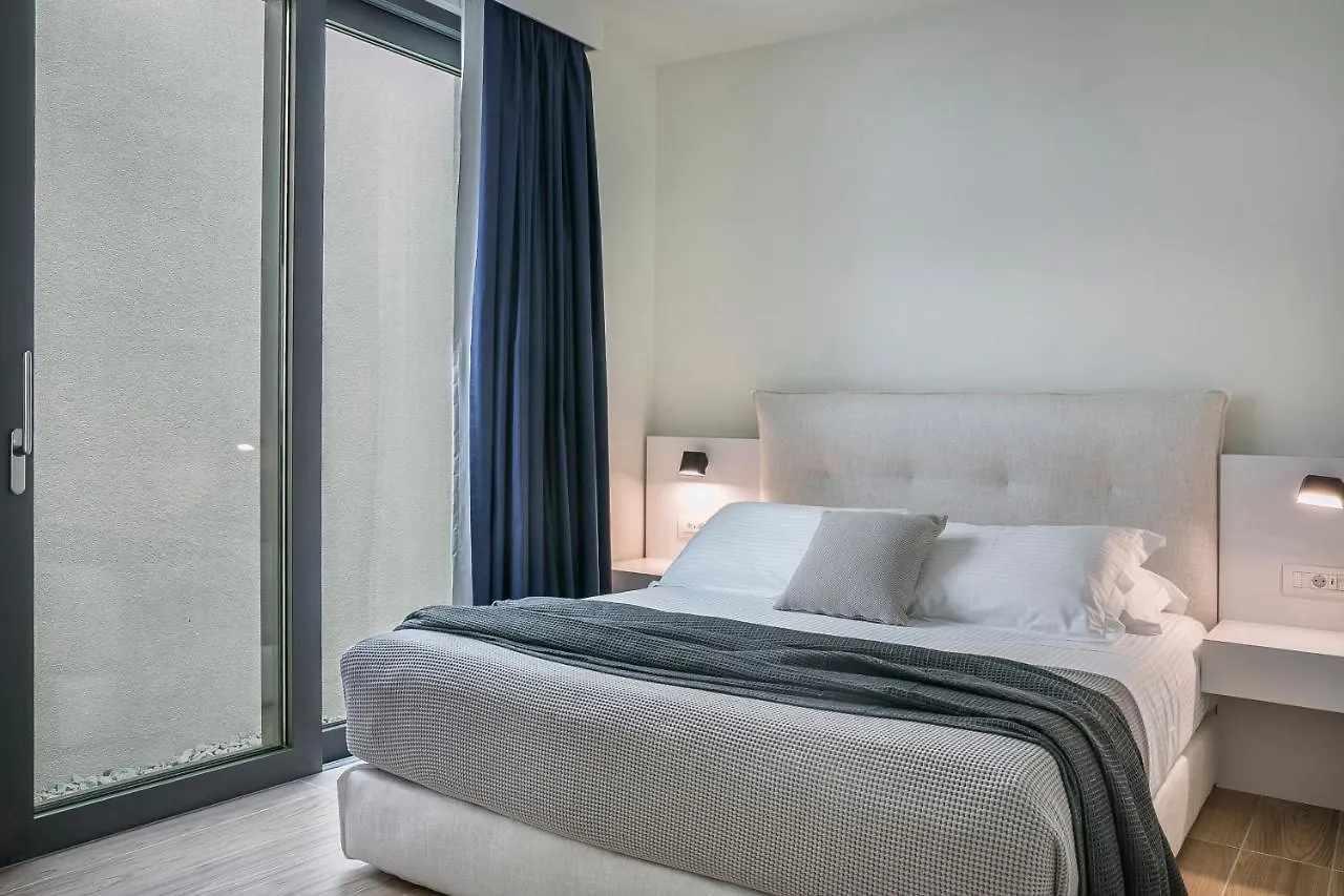Oikos Boutique Residences Plateies