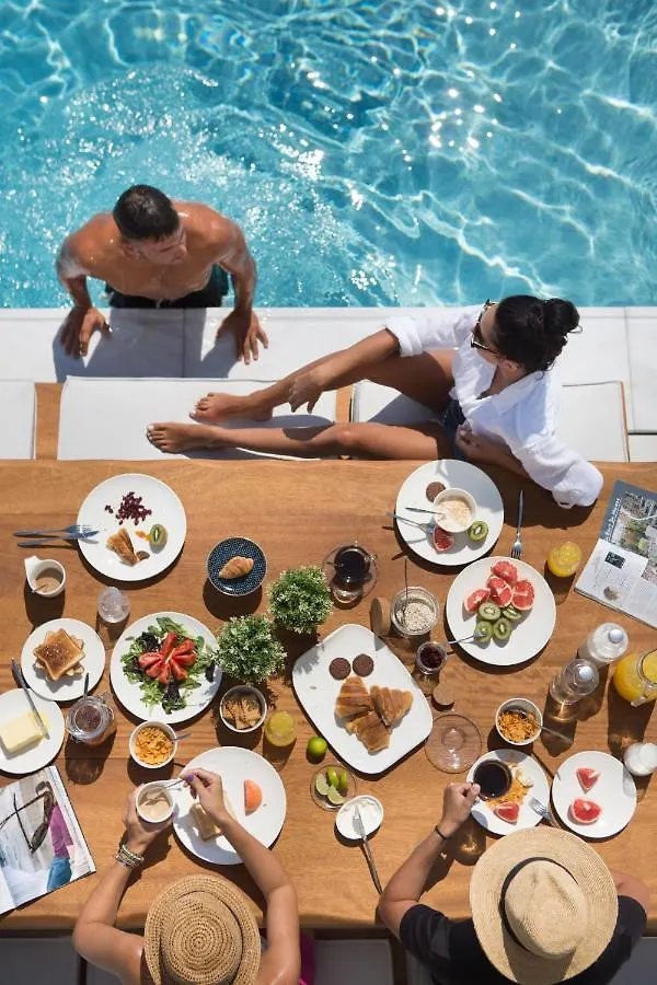 Oikos Boutique Residences Plateies 0*,