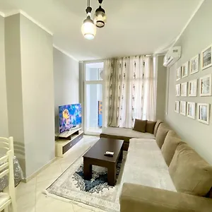 Pleasing Place With Free Parking On Site In Komuna E Parisit Apartment Tirana